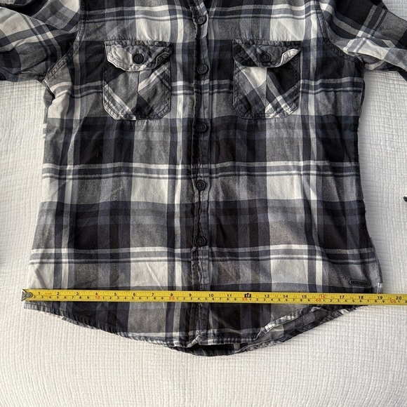 roxy plaid button down / L - Picture 7 of 9